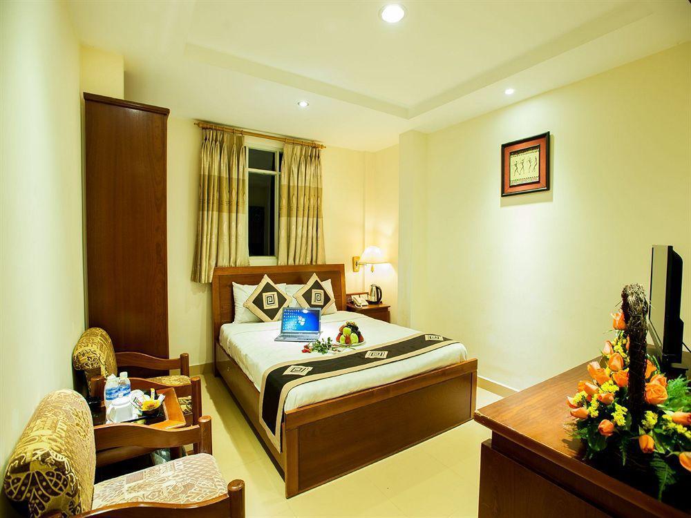 Eden Garden Отель 3*